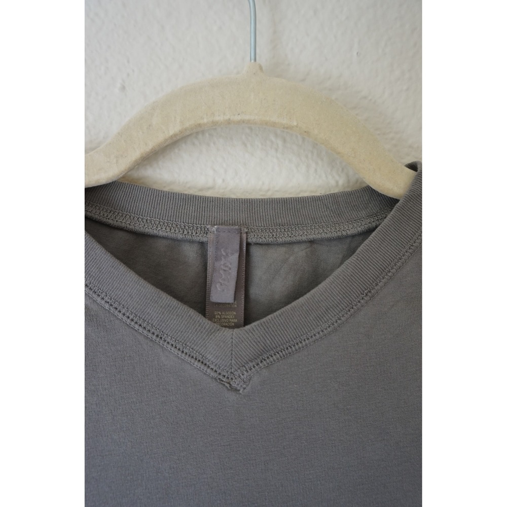 SKIMS Vintage V-neck Muscle Tee Tank Top Minimalist Loungewear Gray size S - Picture 4 of 6
